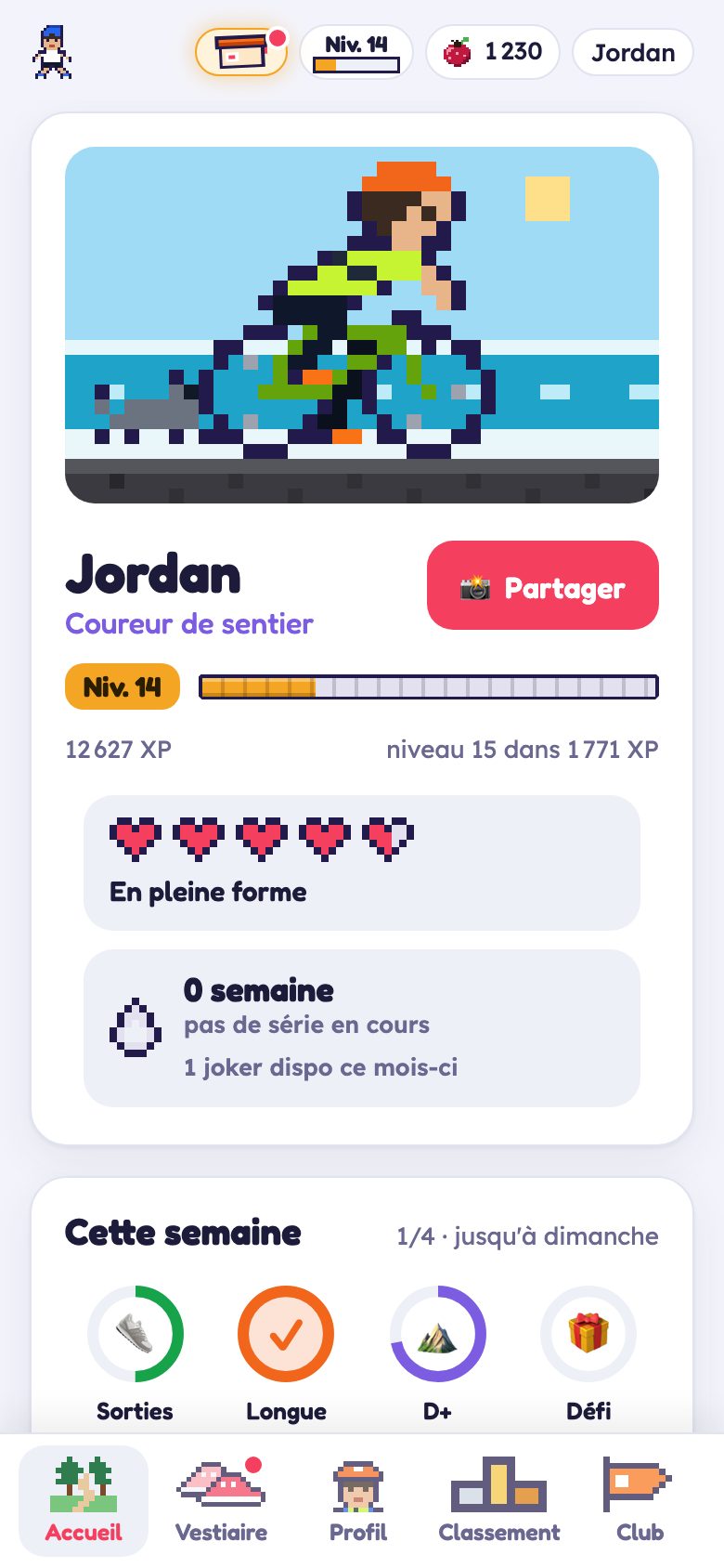 L'accueil du jeu : le perso court dans un décor de lagon, avec son niveau, son XP et ses cœurs de forme